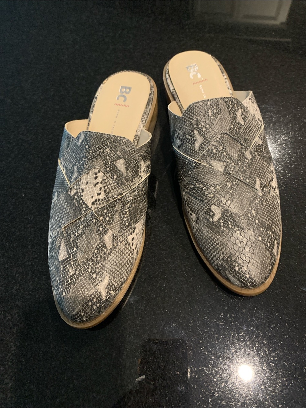 BC Footwear Gray Snake-Print Slip-On Mules